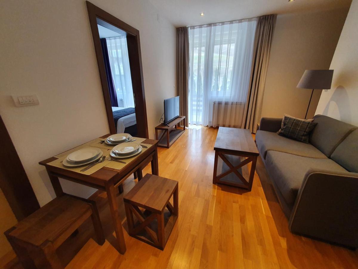 Planinsko Jutro - Brzece Centar Apartments, Kopaonik ภายนอก รูปภาพ