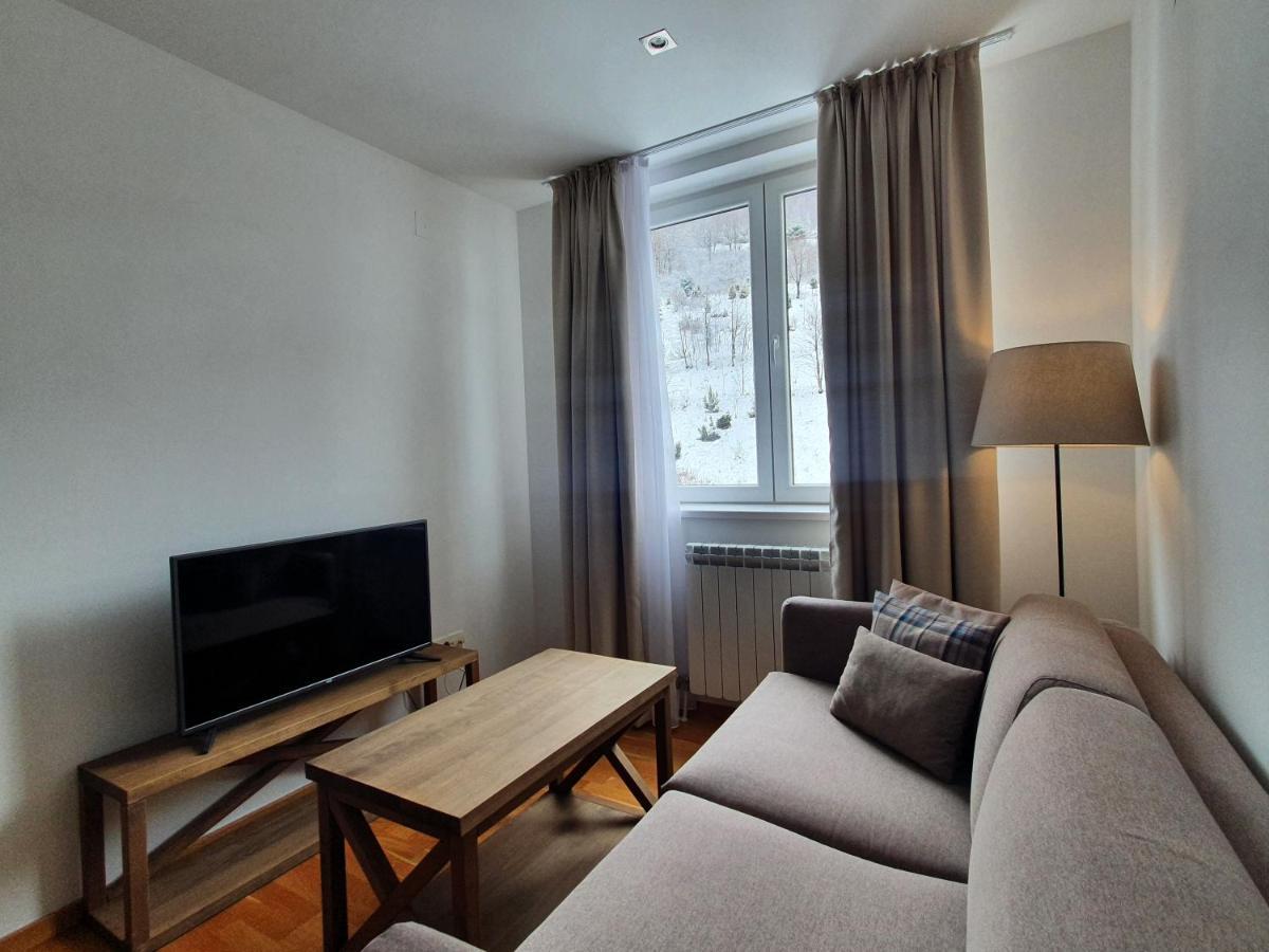 Planinsko Jutro - Brzece Centar Apartments, Kopaonik ภายนอก รูปภาพ