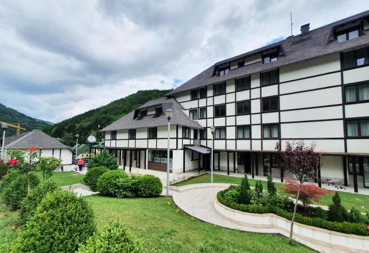 Planinsko Jutro - Brzece Centar Apartments, Kopaonik ภายนอก รูปภาพ